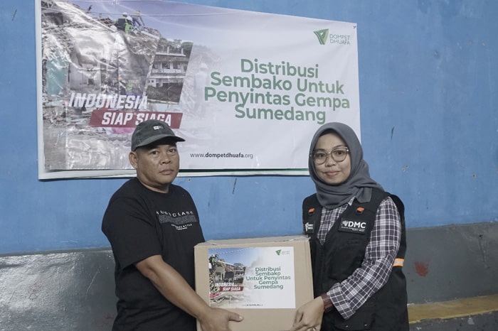 bantuan dari bts army4 dompet dhuafa BTS ARMY untuk korban Gempa Sumedang