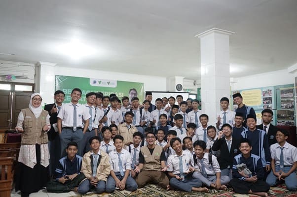 berbagi inspirasi lewat profesi15 dompet dhuafa Ricky Harun Berbagi Inspirasi Lewat Profesi