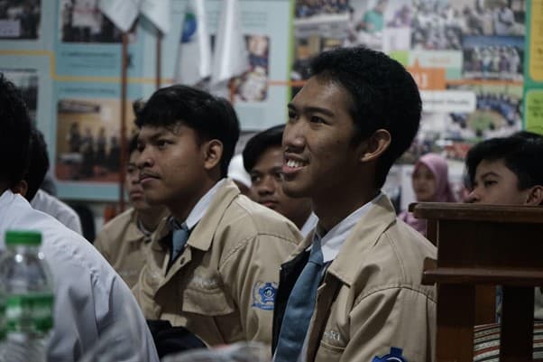 berbagi inspirasi lewat profesi8 dompet dhuafa Ricky Harun Berbagi Inspirasi Lewat Profesi