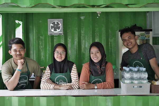 Kantin Kontainer RIL