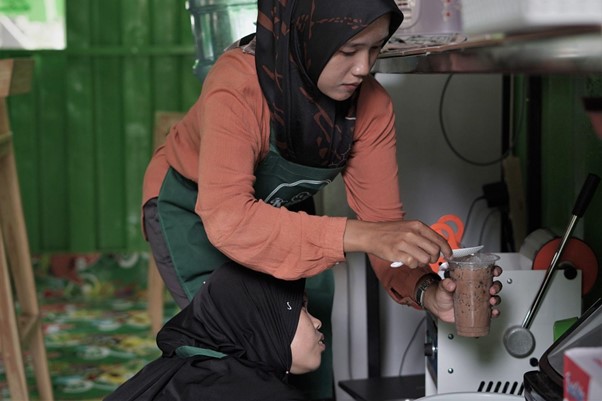 kantin kontainer4 dompet dhuafa Kantin Kontainer RIL
