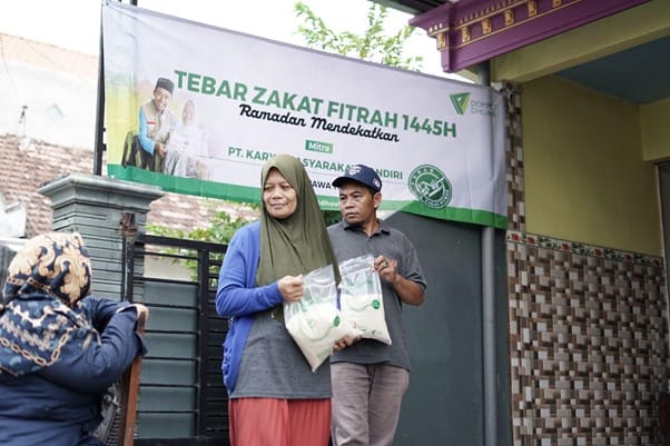 Tebar Zakat Fitrah Gresik