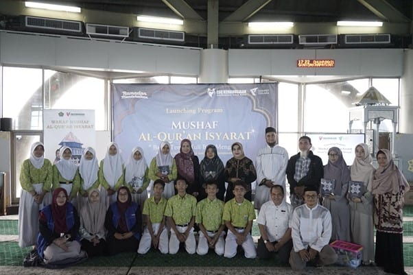 mushaf alquran isyarat6 dompet dhuafa Mushaf Al-Quran Isyarat