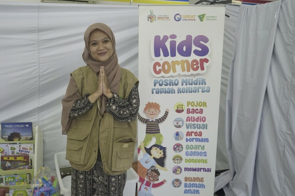 yudi latif bicara pos mudik6 dompet dhuafa Yudi Latif Bicara Pos Mudik