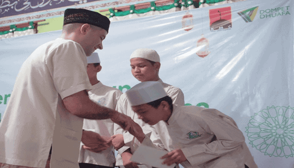 berbagisantunandanbukapuasabersama4 dompet dhuafa