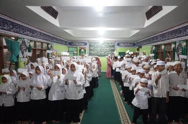 berbagisantunandanbukapuasabersama5 dompet dhuafa