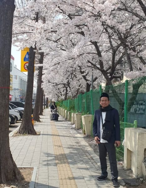 Dai Ambassador Dompet Dhuafa Korea Selatan, Ustaz Ihya Ulumudin