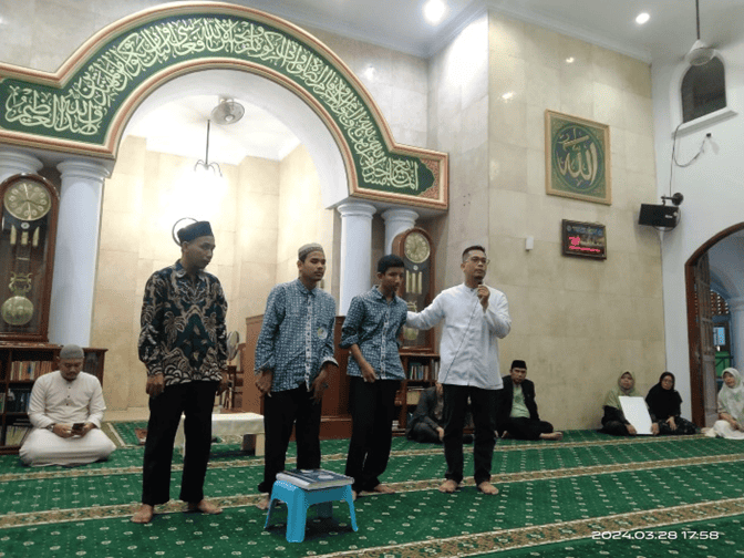 IBS Al-Ikhlas Donasi Al-Qur'an Braille
