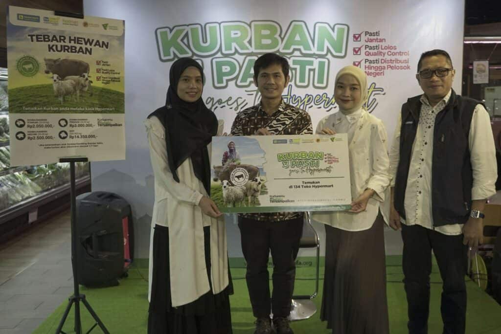 kurbanaval goes to hypermart8 dompet dhuafa Kurbanaval Goes to Hypermart