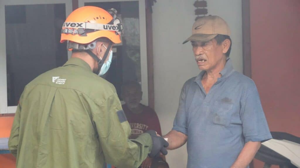 makanan siap saji hampiri penyintas erupsi gunung ruang4 dompet dhuafa Makanan siap saji hampiri penyintas erupsi Gunung Ruang