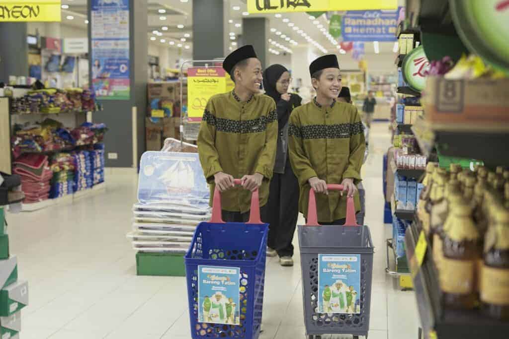 belanjabarengyatimbersamaluluhypermart51024x683 dompet dhuafa