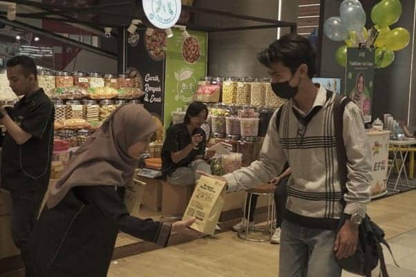 berbagitakjilditheparkpejaten4 dompet dhuafa
