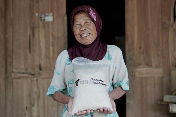 tebarzakatfitrah8 dompet dhuafa