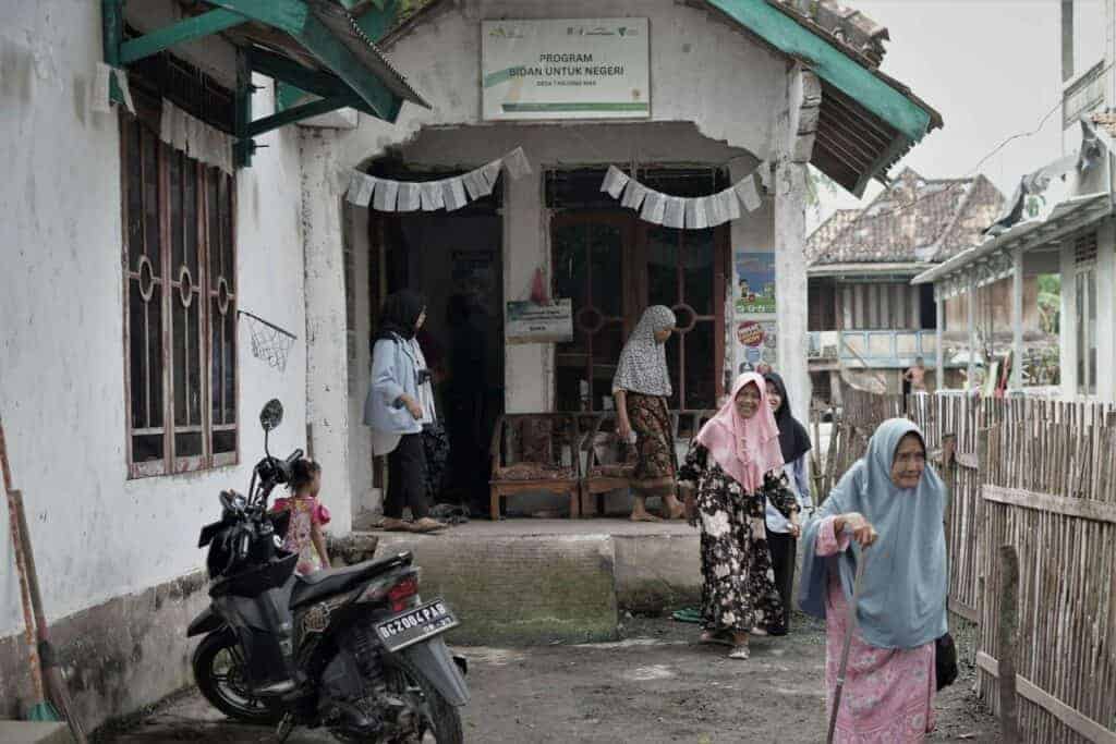 bidanuntuknegeri121024x683 dompet dhuafa
