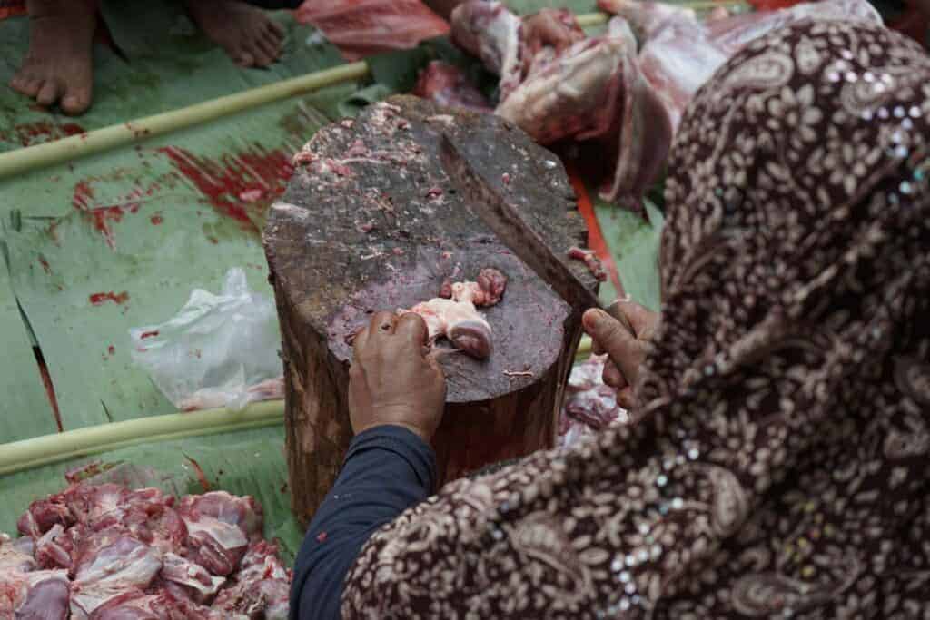 peternaksukabumiditebarhewankurban71024x683 dompet dhuafa
