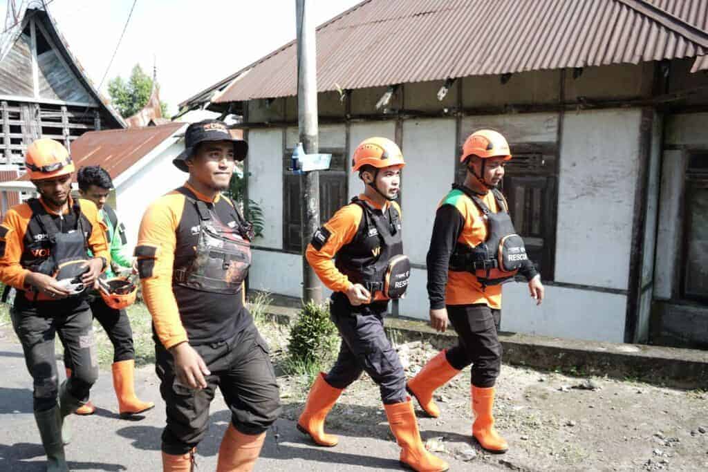 kurbanuntukpenyintasbanjirbandangsumbar41024x683 dompet dhuafa