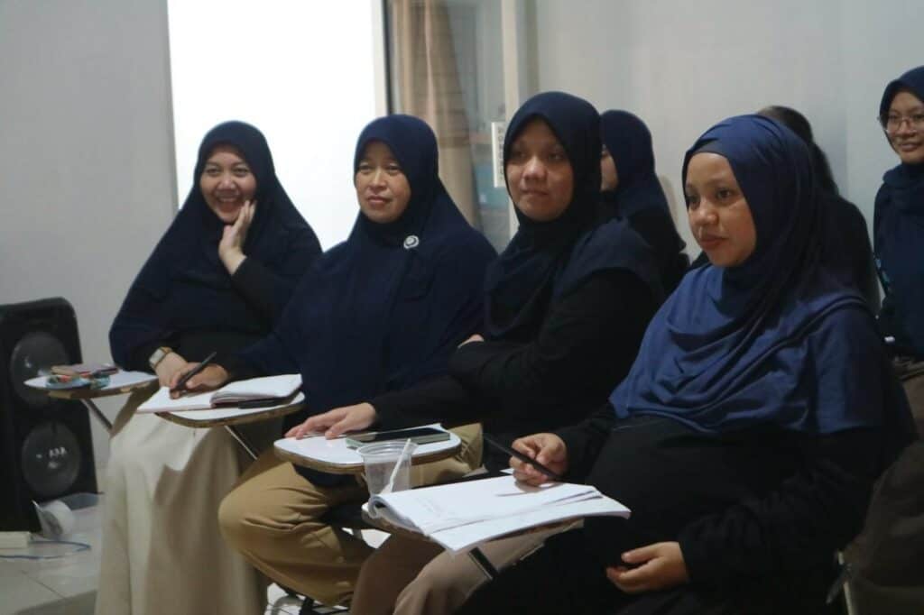 terapis spa3 dompet dhuafa Suasana pelatihan terapis spa oleh Dompet Dhuafa Lampung dan Institut Kemandirian dengan kolaborasi bersama Latifa Spa Academy.