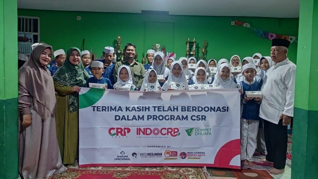 traktir makan saudaramu6 dompet dhuafa Penyaluran 171 paket makanan ke Yayasan 40 Jumat, Bintaro.
