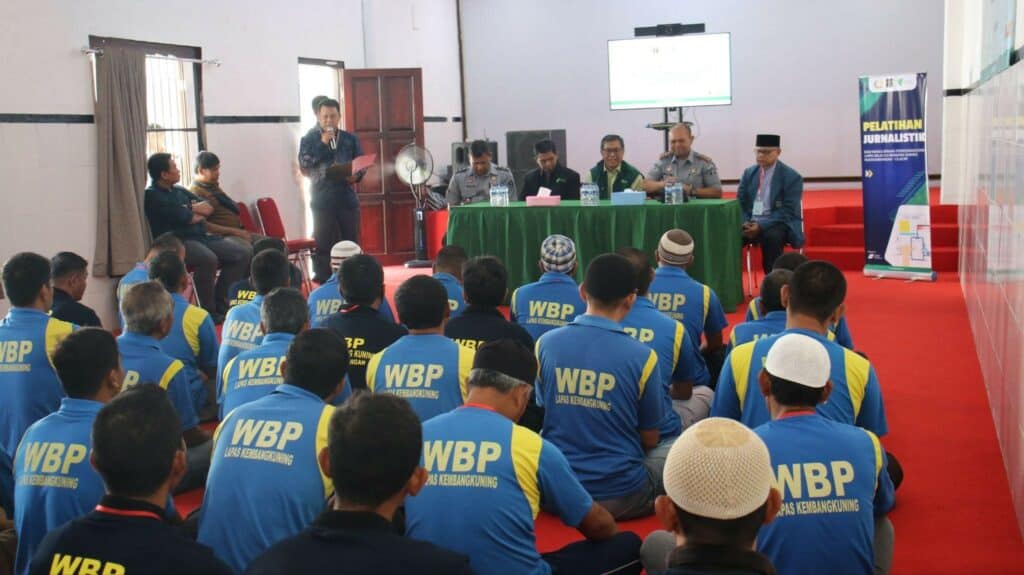 warga binaan hapus tato5 dompet dhuafa Ratusan warga binaan Lapas II A Kembang Kuning mengikuti kegiatan hapus tato gratis, pada Selasa-Rabu (30-31/7/2024) Kegiatan yang diinisiasi oleh Lembaga Pelayan Masyarakat (LPM) Dompet Dhuafa, dalam program Bina Santri Lapas (BSL).