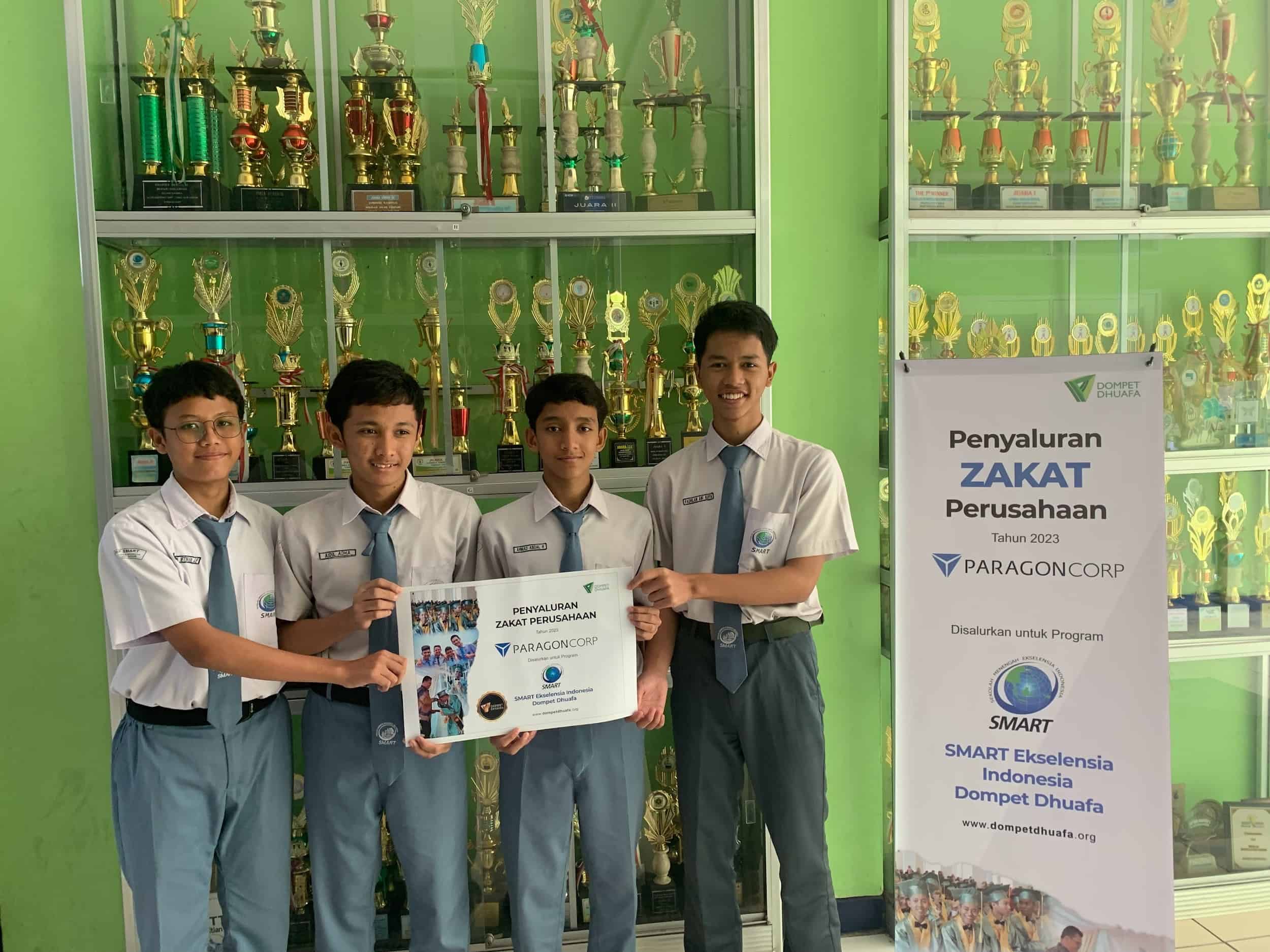 pemberdayaan zakat1 dompet dhuafa Penyerahan manfaat zakat