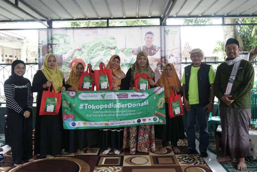 penerimamanfaatschoolkitdanalquran21024x683 dompet dhuafa