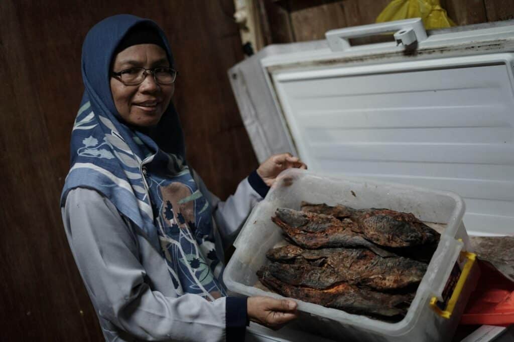 sale ikan8 dompet dhuafa Sale ikan juga tersedia dalam bentuk beku atau frozen.