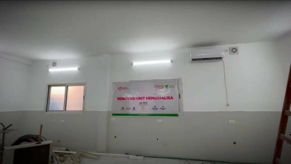 bantuan untuk palestina2 dompet dhuafa Bantuan donasi mitra kebaikan Indonesia melalui Dompet Dhuafa berupa renovasi unit hemodialisa di RS Kamal Adwan Gaza Utara, Palestina.