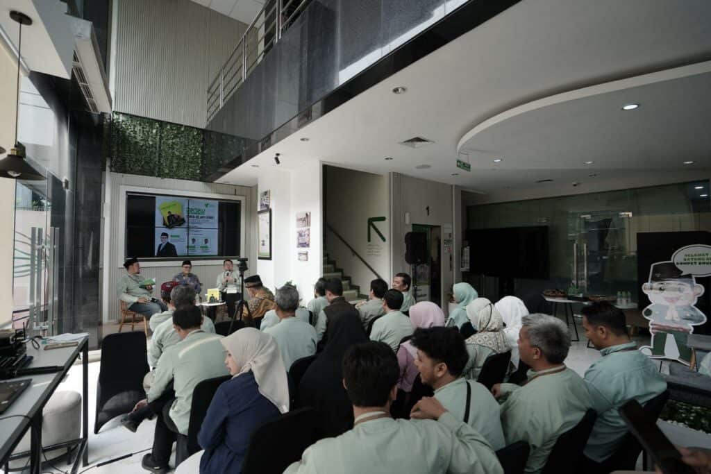 cinta sejati syari5 dompet dhuafa Suasana acara diskusi buku "Cinta Sejati Syar'i" di Philanthropy Building, Jakarta Selatan, Selasa (15/10/2024).