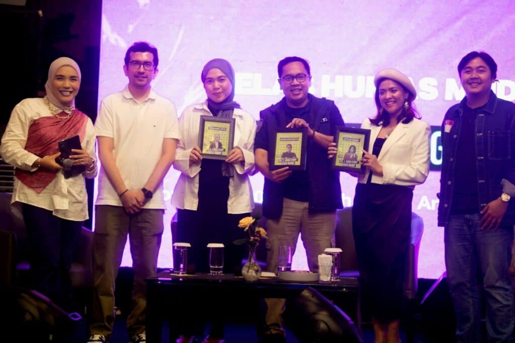 kelas humas muda vol 23 dompet dhuafa Foto bersama perwakilan kolaborator lokakarya Kelas Humas Muda Vol. 2 pada 16 November 2024 di Lidah Lokal, Artotel Gelora Senayan, Jakarta.