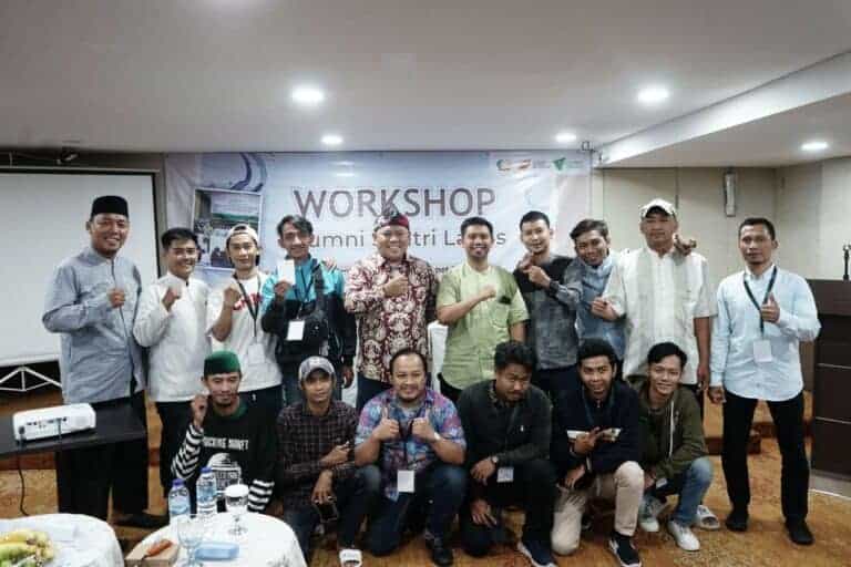 alumnisantrilapas8768x512 dompet dhuafa
