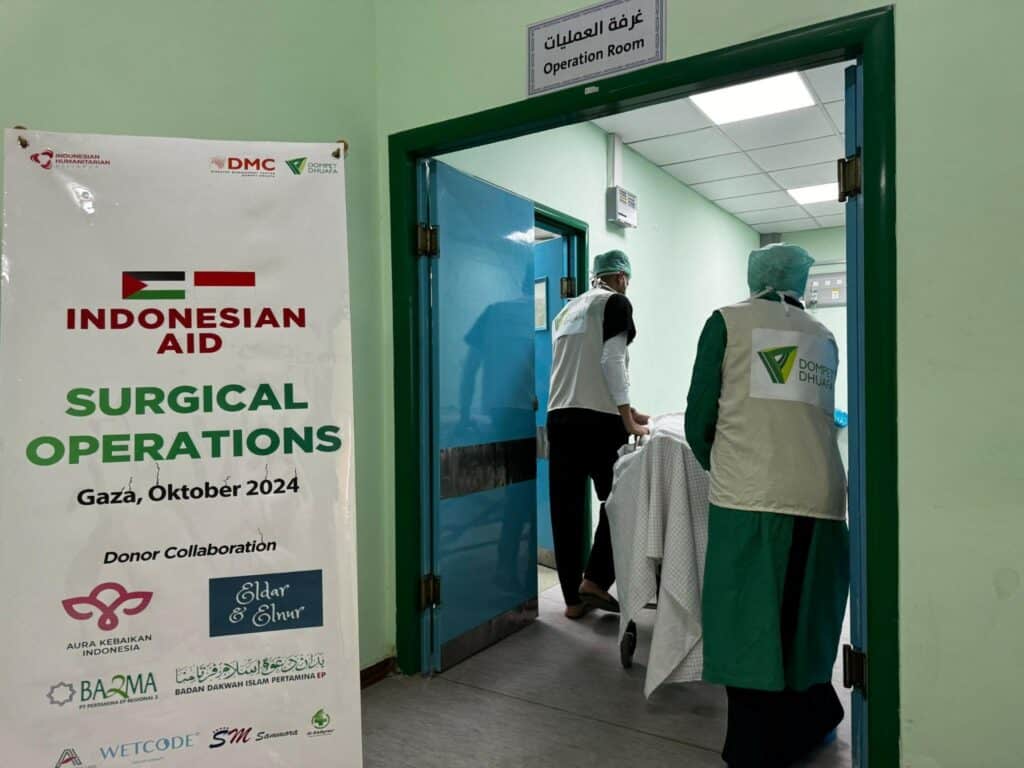 bantuan untuk gaza palestina4 dompet dhuafa Kolaborasi bersama para mitra kemanusiaan, DMC Dompet Dhuafa menggulirkan bantuan pelayanan kesehatan di Gaza, Palestina, pada periode 2024.