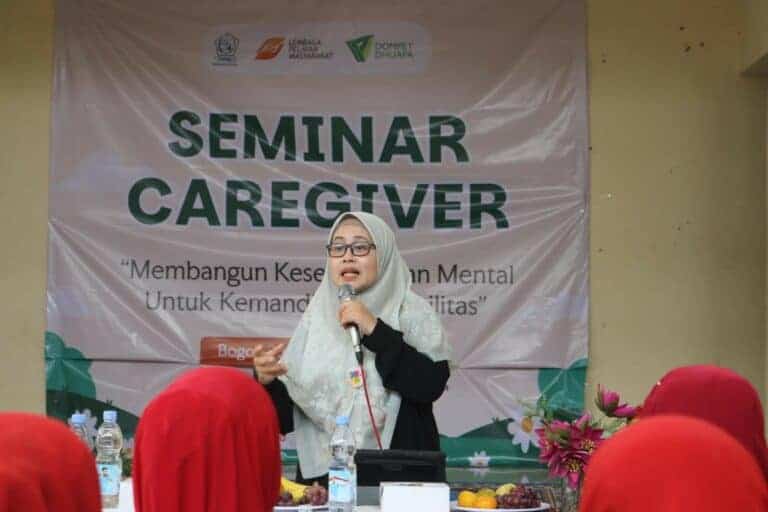 caregiverdisabilitas8768x512 dompet dhuafa