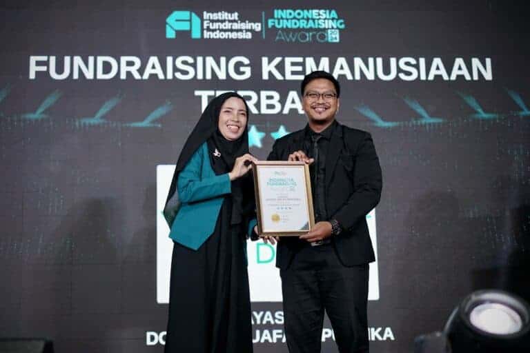 dompetdhuafaraihpenghargaanifa20242768x512 dompet dhuafa