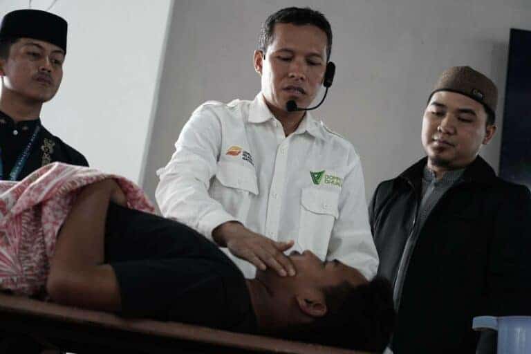 pelatihanpemulasaraanjenazah7768x512 dompet dhuafa