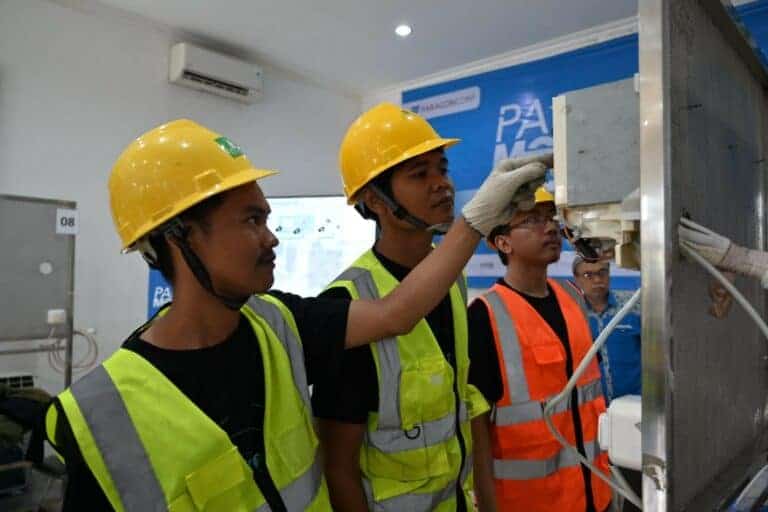pelatihanserviceac5768x512 dompet dhuafa