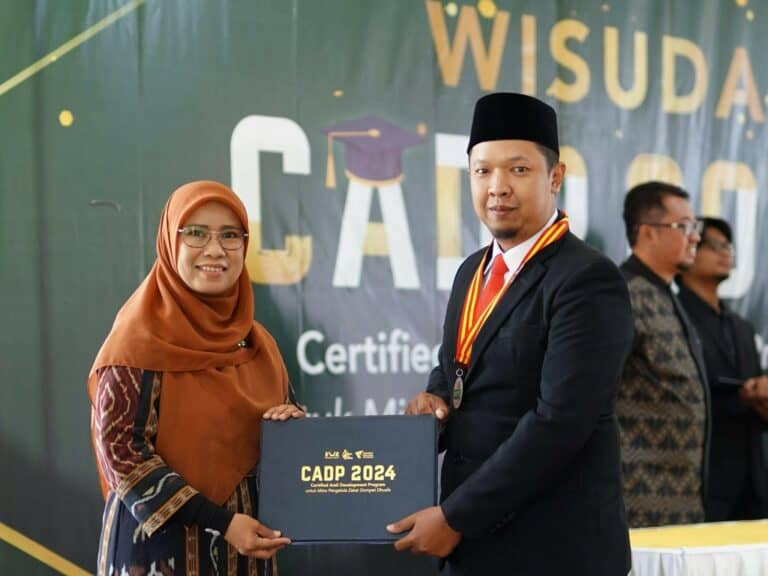 wisudacadp5768x576 dompet dhuafa
