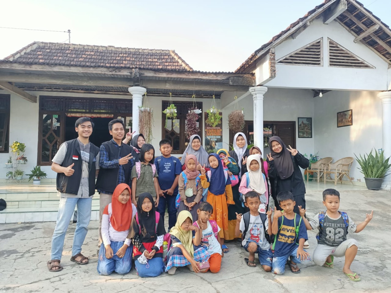 bantuanakanakbelajarbudayabatikmadiunmelaluingangsukaweruh1 dompet dhuafa