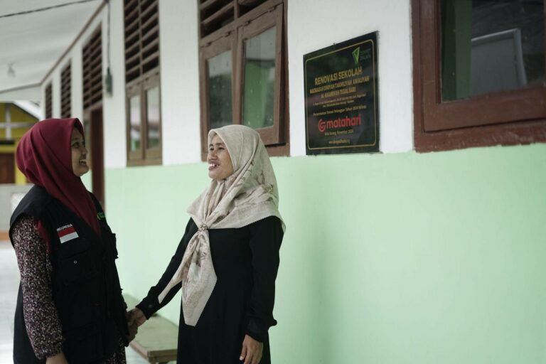 renovasisekolahbersamamatahari12768x512 dompet dhuafa