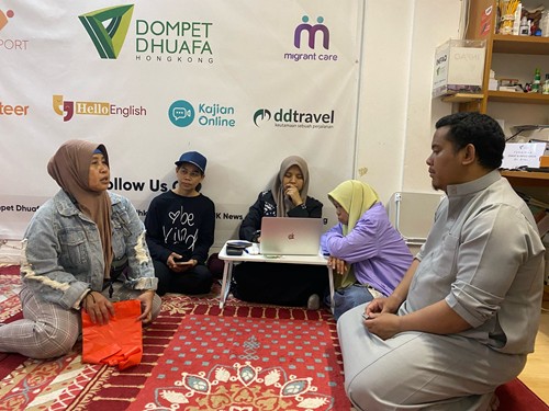 dai ambassador hongkong3 dompet dhuafa Para Pekerja Migran Indonesia (PMI) di Hongkong yang semangat menggali ilmu agama.