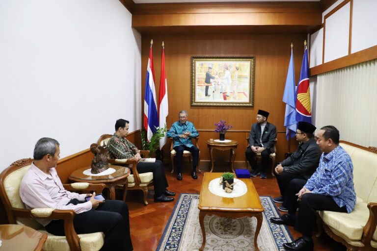 daiambassadorpenugasanthailand4768x512 dompet dhuafa