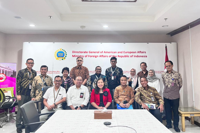 diskusi dengan wamenlu ri 3 dompet dhuafa Lembaga-lembaga filantropi Islam Indonesia yang terlibat dalam rencana pembangunan Islamic Centre di Kota Osijec, Kroasia.