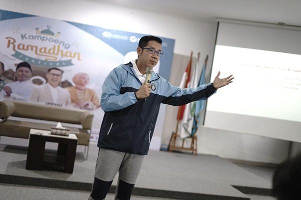 festival kampoeng ramadan 20255 dompet dhuafa Sharing Entrepreneur bersama Founder Kampus Bisnis Umar Usman, Ippho Santosa.