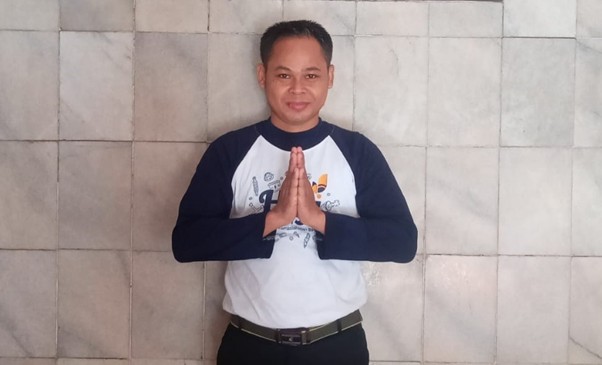 Ahmad Satibi (37), salah satu peserta penerima manfaat pelatihan teknisi AC angkatan ke-8 IK Dompet Dhuafa & BPKH, asal Kampung Gunung, Kecamatan Leuwidamar, Lebak, pada Senin (24/03/2025).