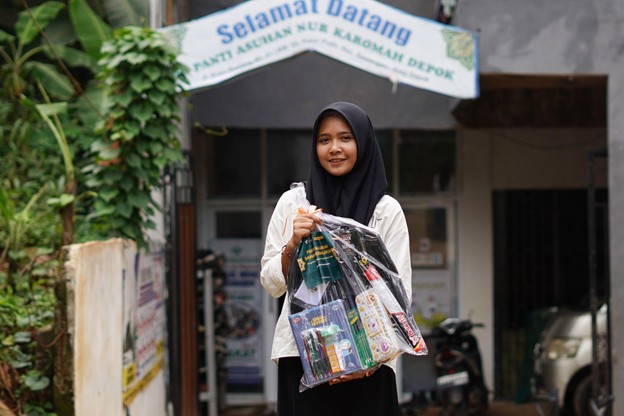 pendidikan untuk yatim dari maybank dan dompet dhuafa9 dompet dhuafa Rara (13) merupakan salah satu penerima manfaat dari bantuan dana pendidikan Dompet Dhuafa dan Maybank Syariah.