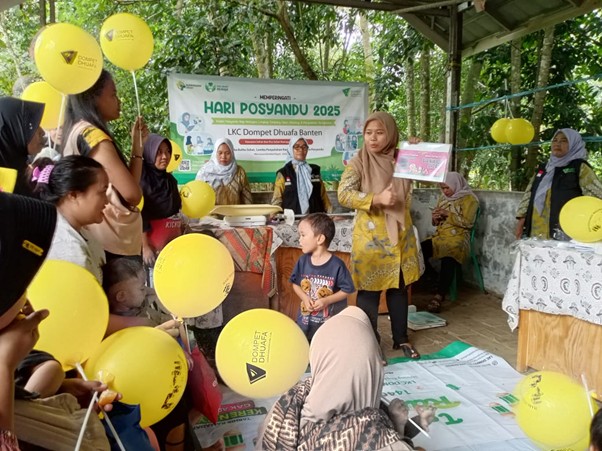 hari posyandu nasional1 dompet dhuafa Aktivitas lomba oleh LKC Dompet Dhuafa dalam peringatan Hari Posyandu Nasional 2025, Selasa (15/04/2025).