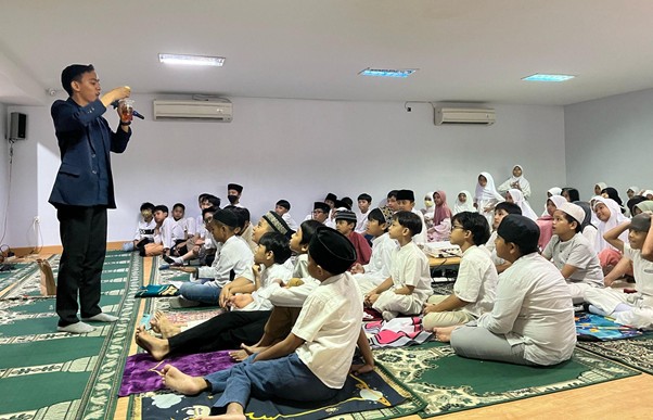 ramadan ceria dan zakat day di sd avicenna4 dompet dhuafa Kegiatan Games Edukatif bersama para siswa SD Avicenna Cinere pada Zakat Day, Ramadan 1446 H.