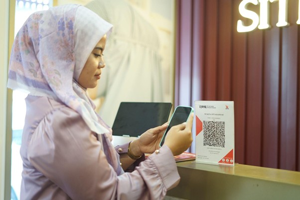 donasisitikhadijahuntukpalestina6 dompet dhuafa