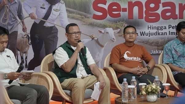 konferensi pers kurbanmu sengaruh itu2 dompet dhuafa Ahmad Juwaini dalam paparannya di Press Conference Tebah Hewan Kurban 1446 H Dompet Dhuafa “Kurban Se-ngaruh Itu” pada Kamis (15/5/2025) di Antara Heritage, Jakarta Pusat.