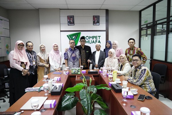 silaturahmi dengan para pegiat sosial dan influencer1 dompet dhuafa Dompet Dhuafa bersilaturahmi dengan para pegiat sosial media