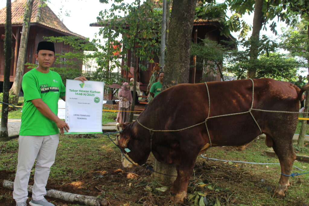 thkhuaweitelkomselzonamadina2 dompet dhuafa